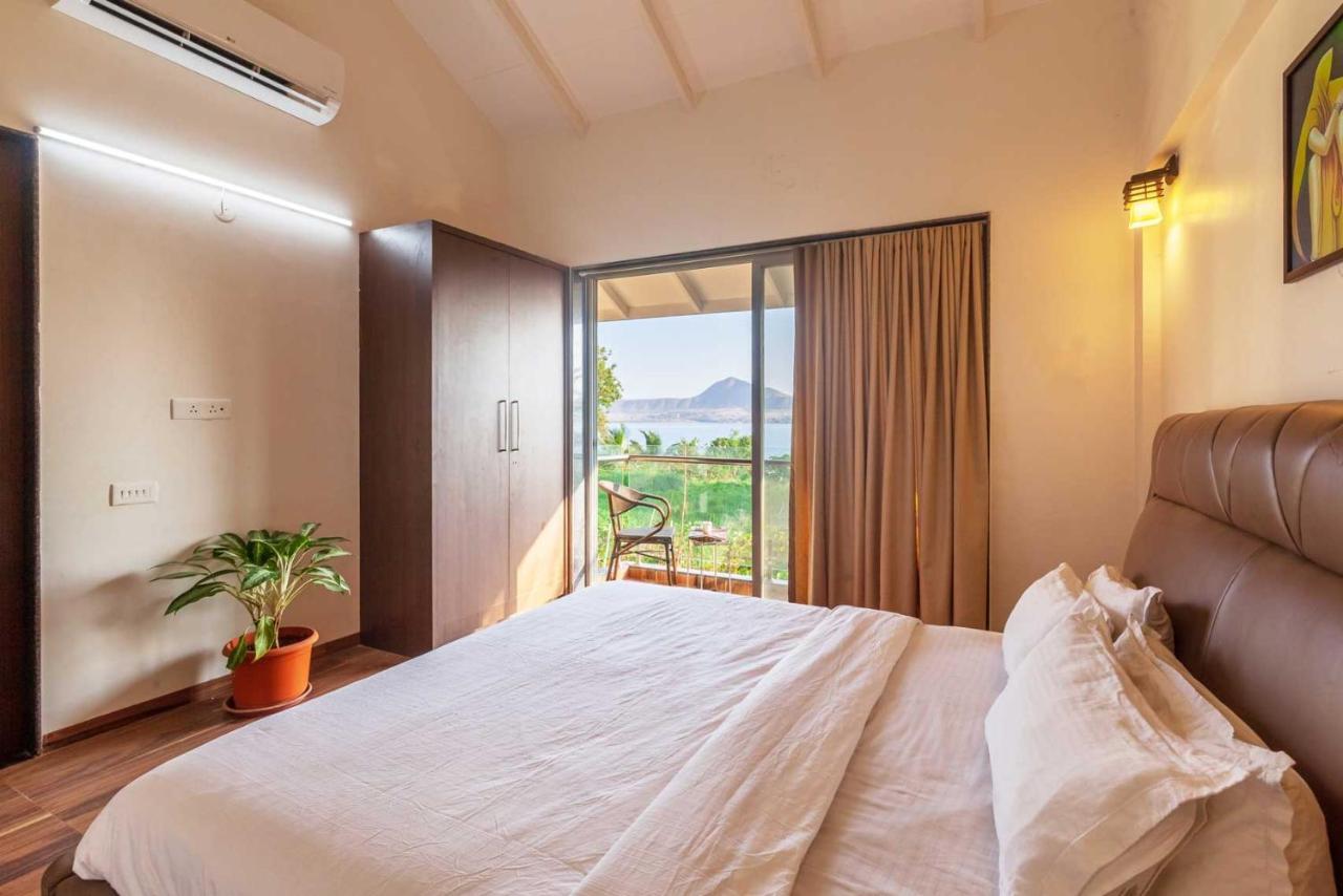 Luna Villa By Stayvista - Lakeside Charm With Terrace, Lush Lawn & Modern Decor Nashik Exterior photo